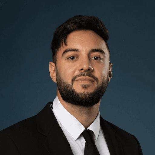 Professional portrait of Stephan Roberto
